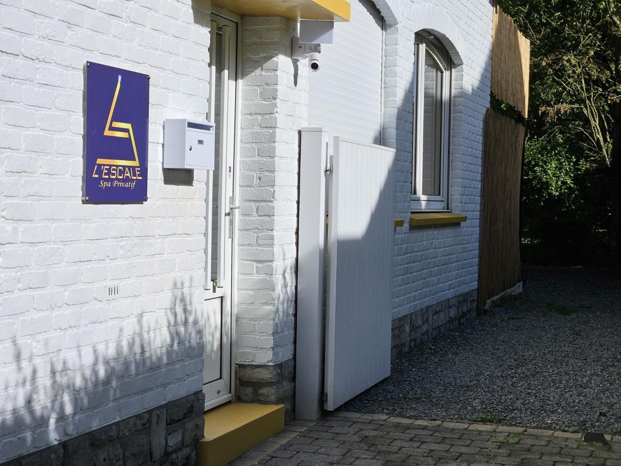 L Escale Spa Privatif Tournai Dış mekan fotoğraf